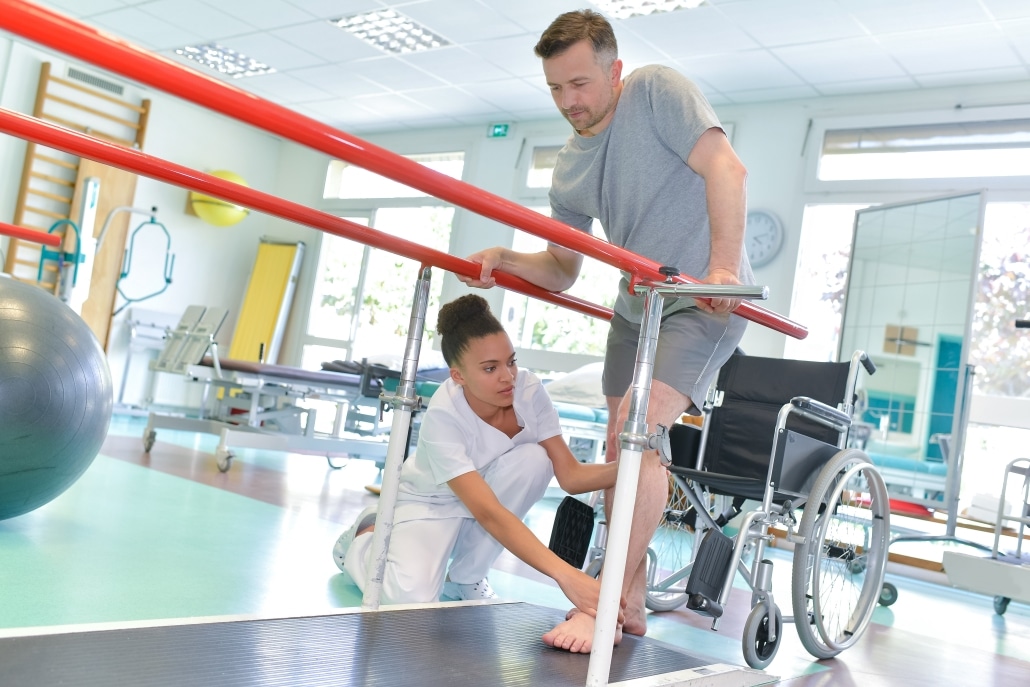 How to Become an Acute Care Physical Therapist Assistant